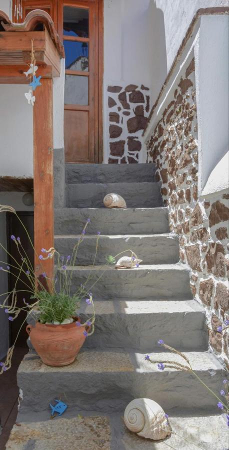 Гостевой дом Traditional House Kassandra'S Эрмиони Экстерьер фото