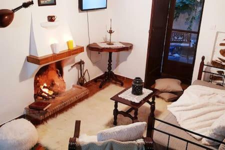 Гостевой дом Traditional House Kassandra'S Эрмиони Экстерьер фото